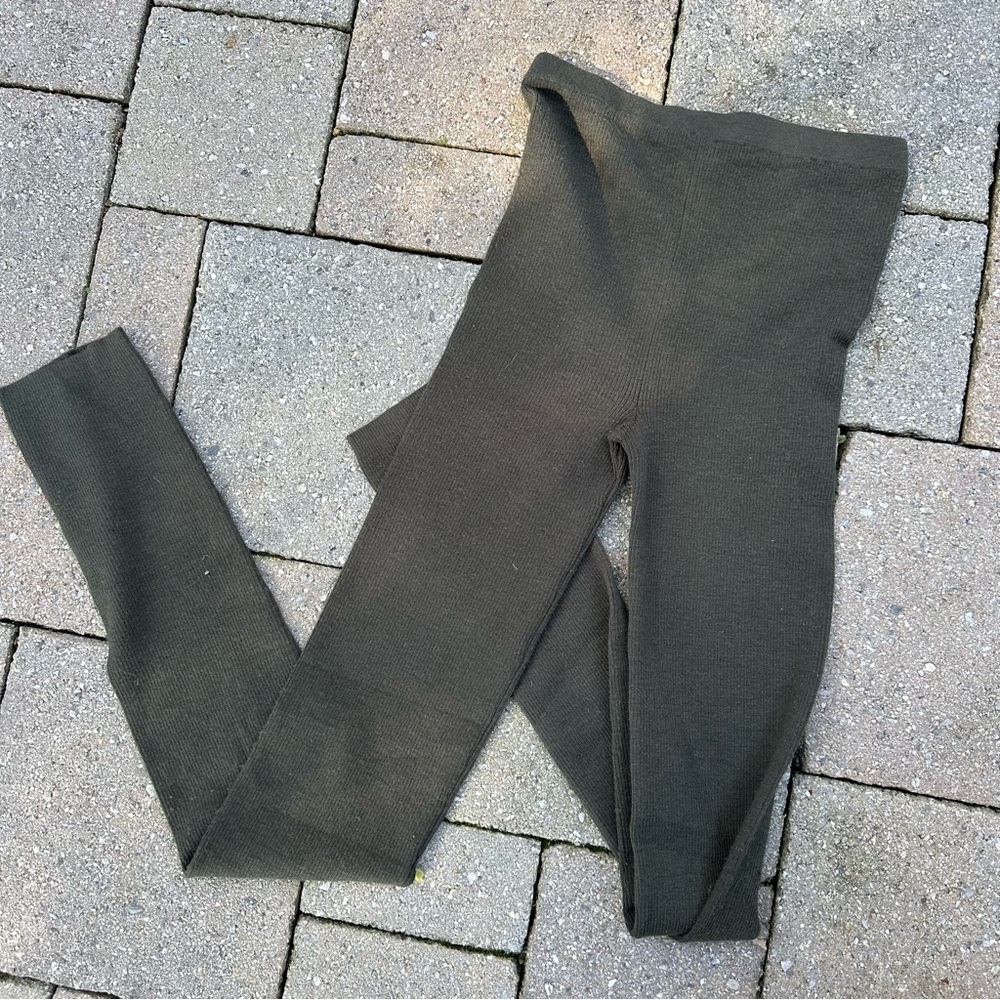 Alice + Olivia green leggings